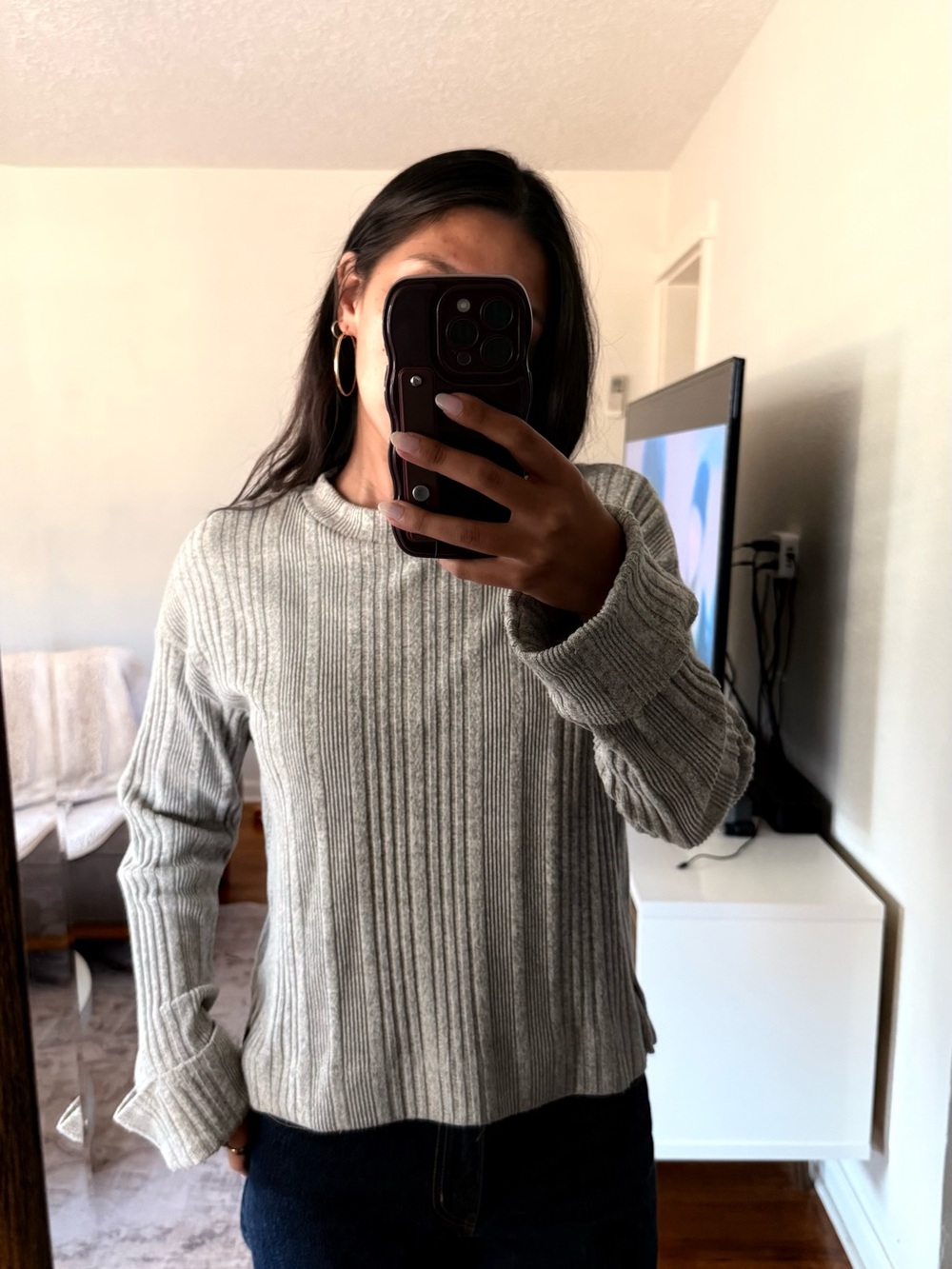 Ribbed Crewneck Sweater in Light Gray